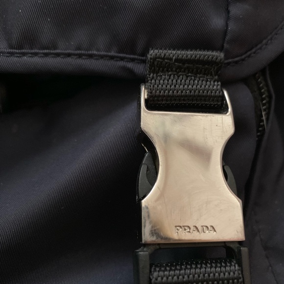 Navy blue Prada backpack - Picture 6 of 8